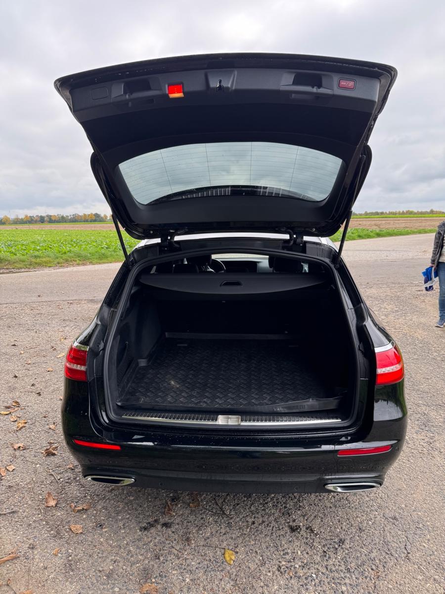 Mercedes-Benz E 300 d T Autom.