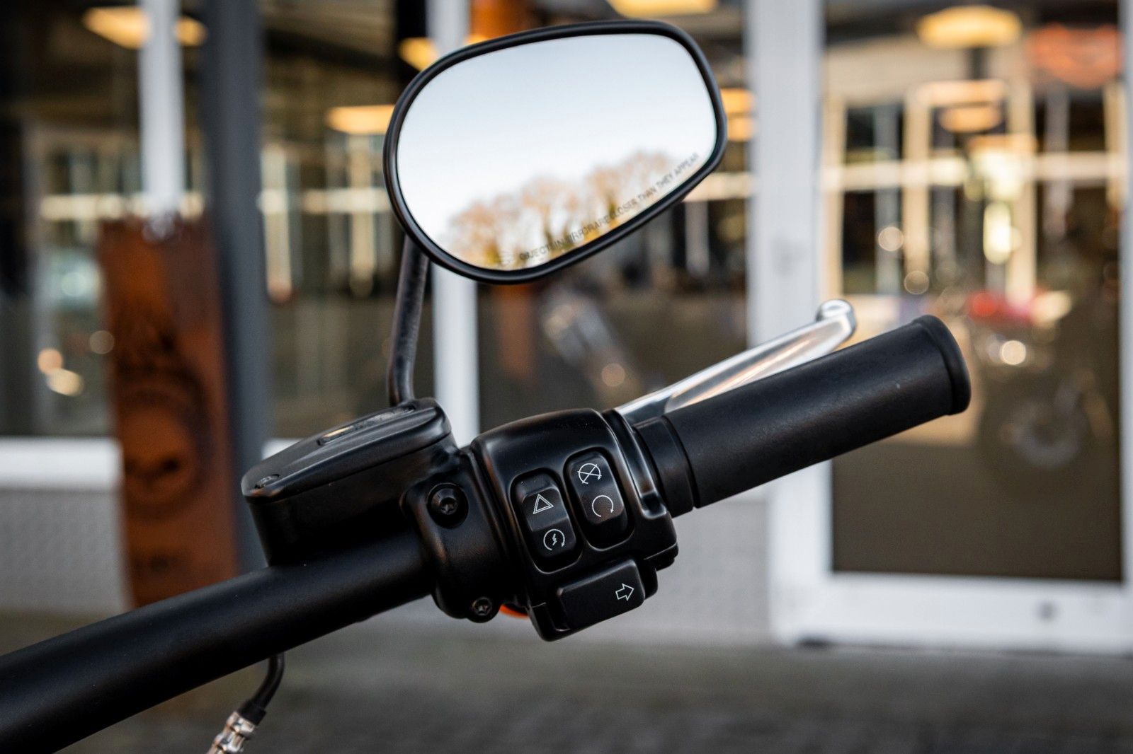 Fahrzeugabbildung Harley-Davidson FXFBS FAT BOB 114 CUI SOFTAIL