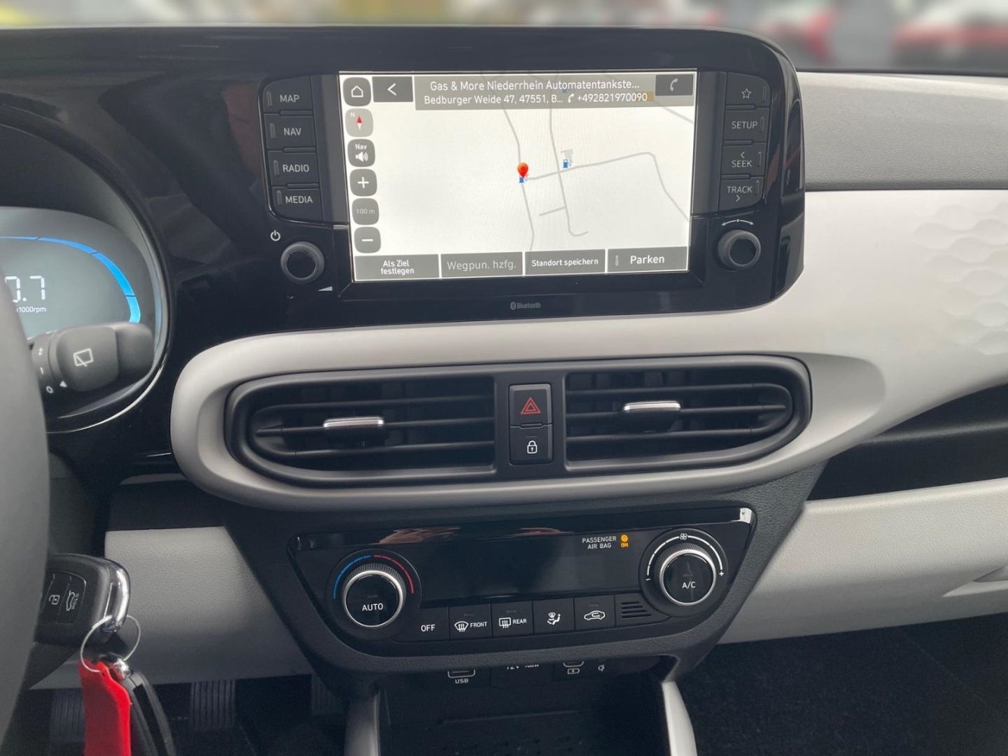 Fahrzeugabbildung Hyundai i10 1.2 Prime Allwetter Navi Kamera Sitzheizung