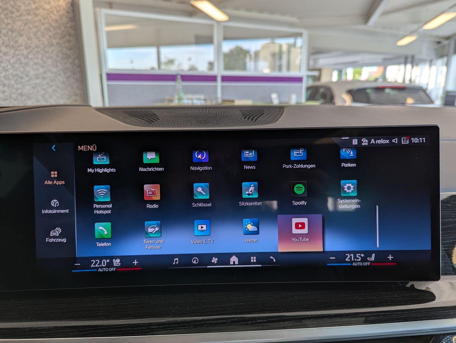 Fahrzeugabbildung BMW X5 40 d xD M-Sport Innov. Travel Merino AHK 21"