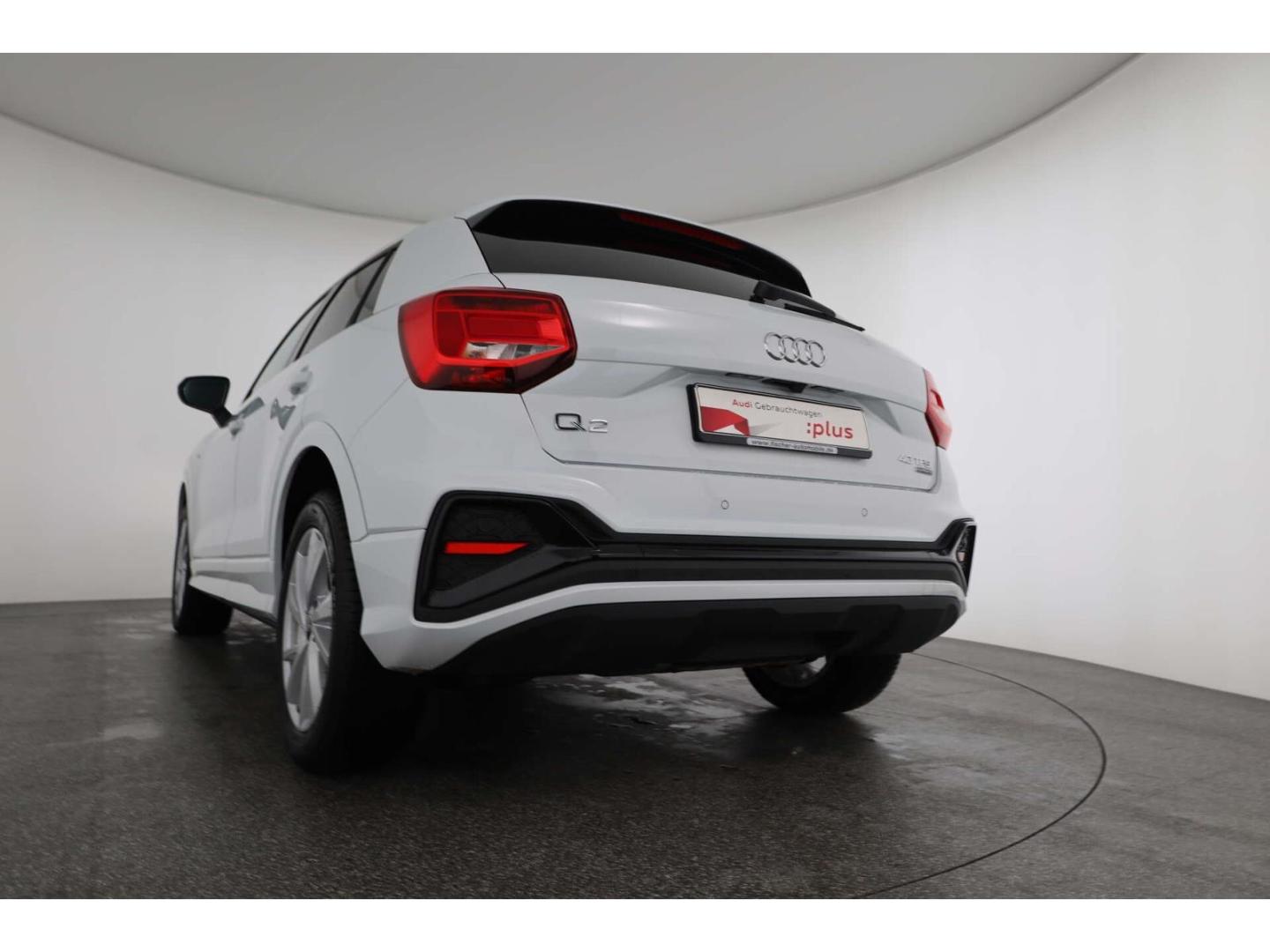 Audi Q2 40 TFSI quattro S line AHK/RFK/NAV/Leder/18'', миниатюра 26