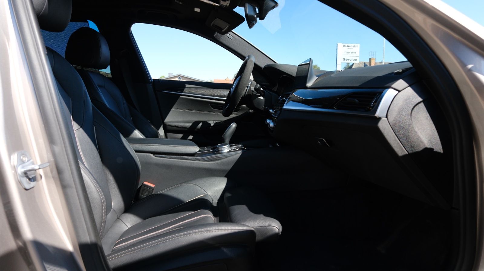 BMW 540i  M.pak M-Perf  Lci Lacer Look foto 22