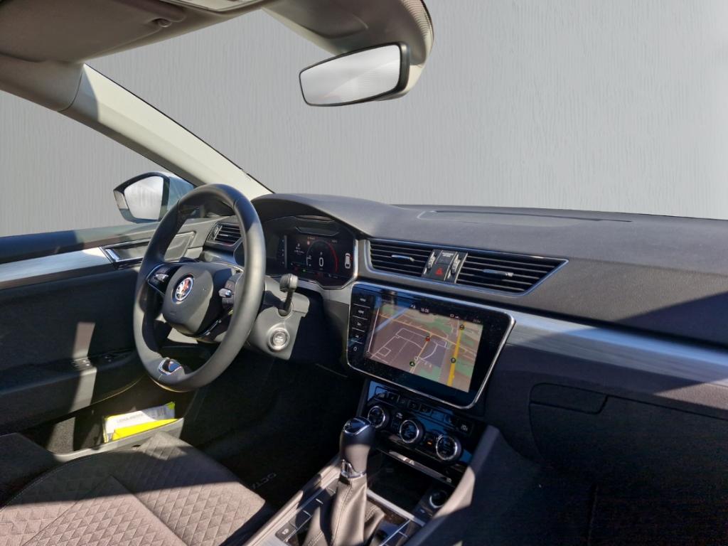 Skoda Superb Combi TDI DSG Ambition AHK Nav ACC Kamera, миниатюра 13