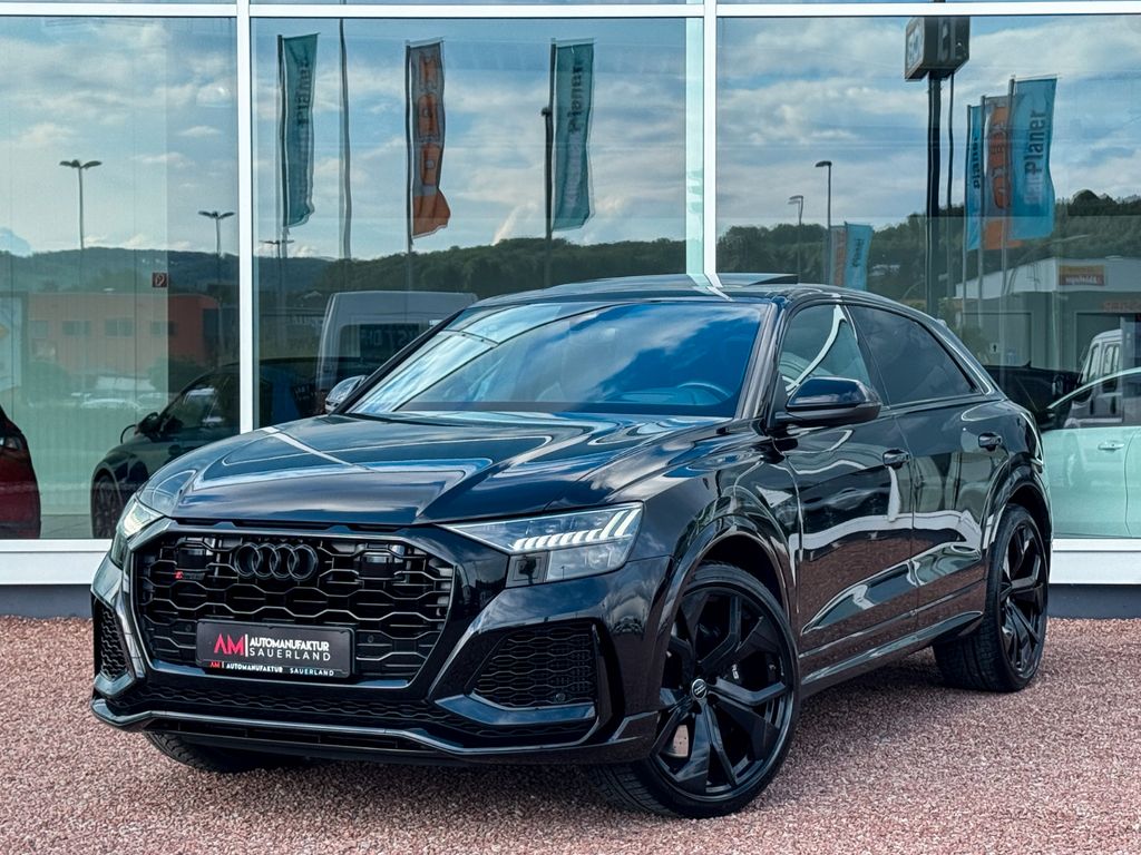 Audi RSQ8