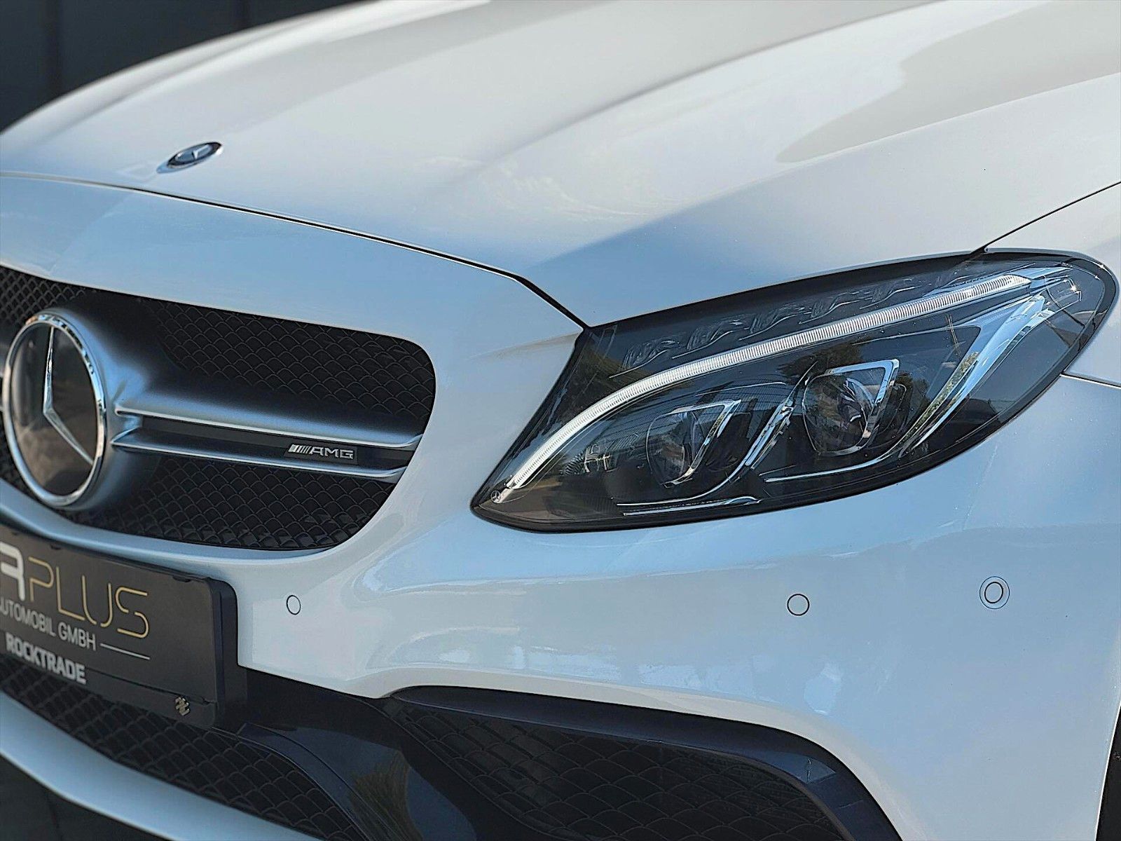 Fahrzeugabbildung Mercedes-Benz C 63 T AMG Night Paket *ACC*Pano*Burmester*LED*