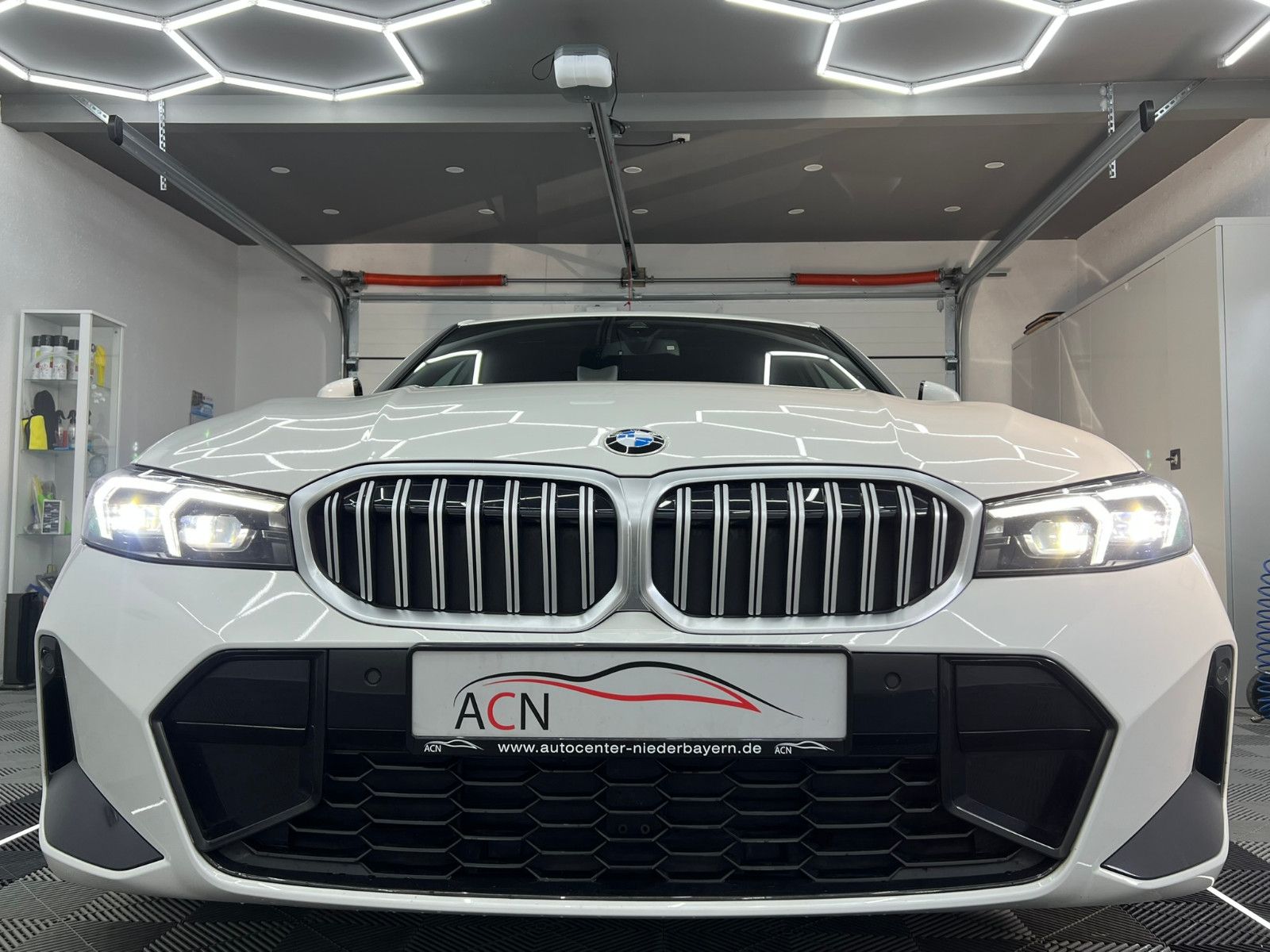Fahrzeugabbildung BMW 330 i M Sport Lim./FACELIFT/CURVED DISPLAY/DE FZ