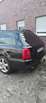 Audi A4 2.8 quattro Avant  S-Line - Audi A4 aus 1998: 2.8