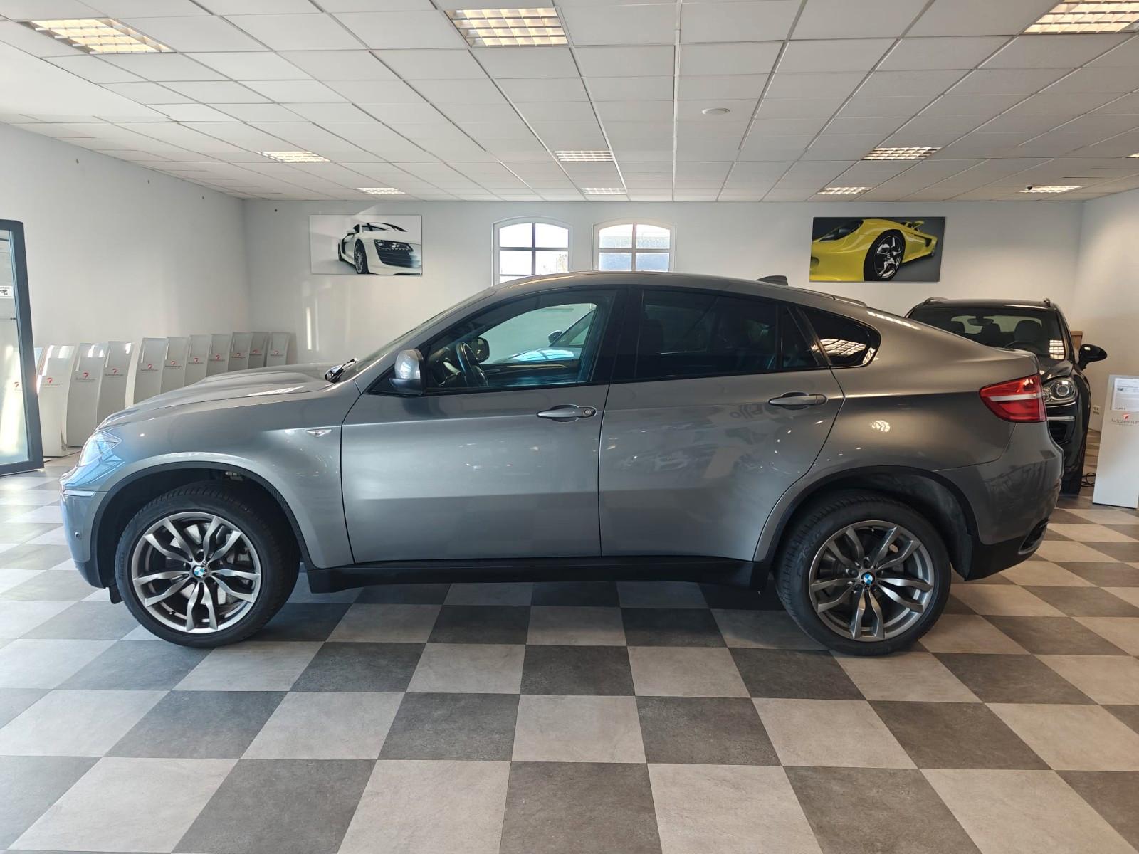 BMW X6 M50d 381 ch • Cuir Merino • Head-up • ACC Stop&Go • Caméras 360° • Toit ouvrant • Attelage