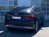 Audi e-tron Sportback 55 qu. advanced S line 300 kW - Audi e-tron mit Elektro-Antrieb: Geländewagen