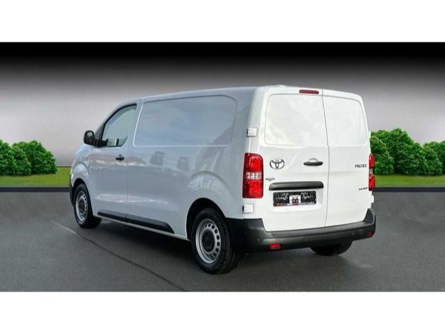 Fahrzeugabbildung Toyota Proace Electric 75 kWh L1 Meister Navi+EPH+uvm