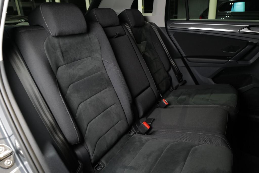 Volkswagen Tiguan 2.0TDI DSG Highline 4Motion AHK 360° Navi