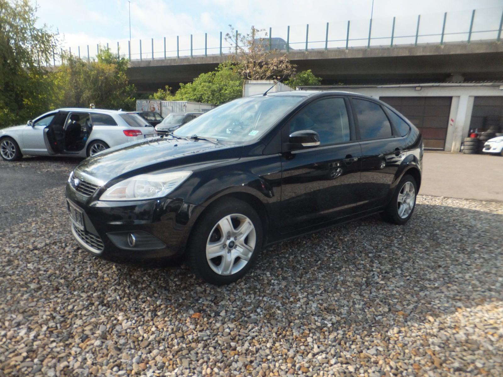 Ford Focus Lim. Style*Klima*1.Hand*