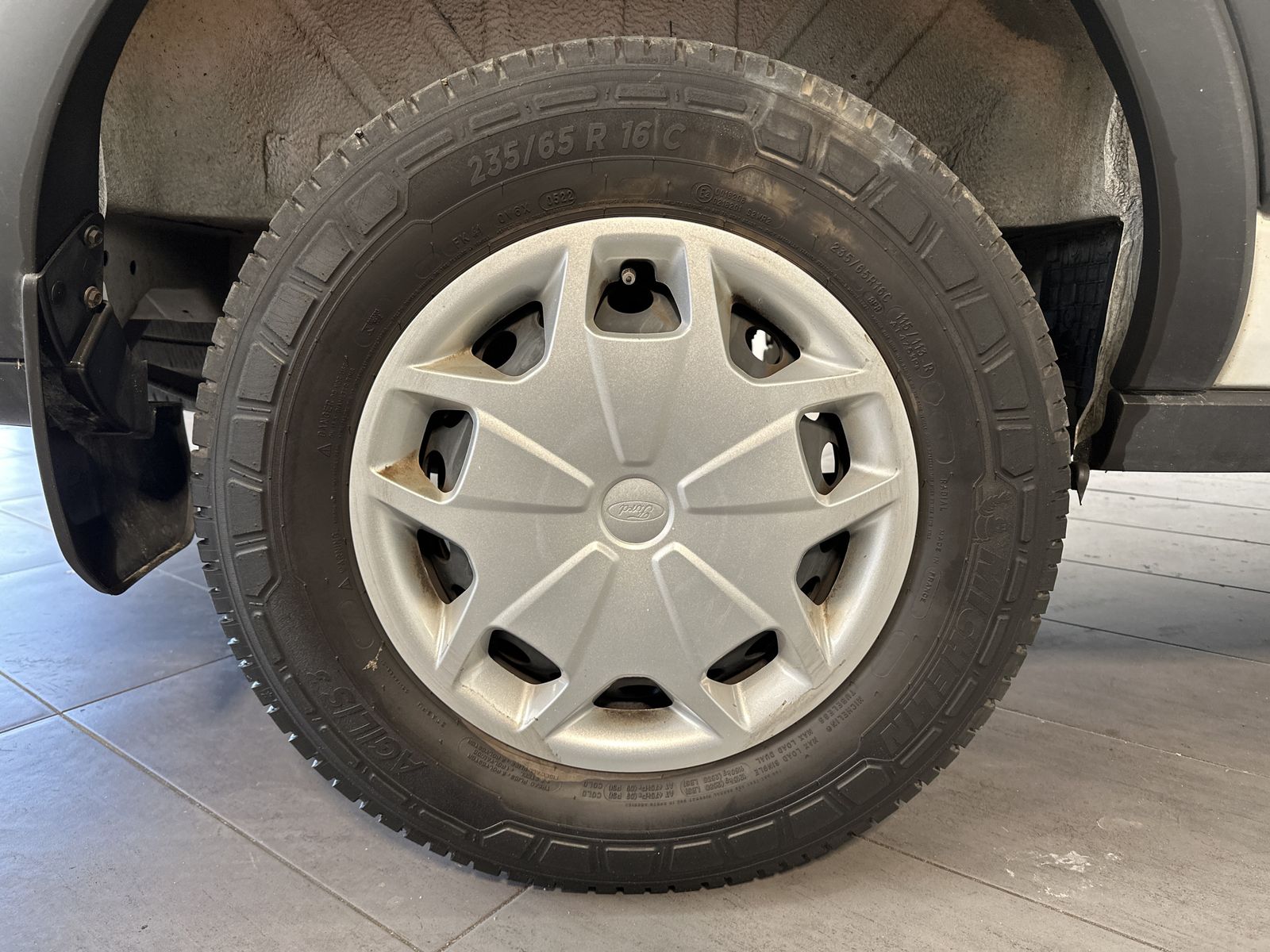 Fahrzeugabbildung Ford Transit 350 L3 NAV+KAMERA+CARPLAY+TEMPO+SHZ+1HD