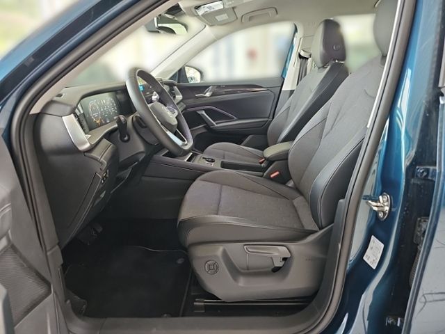 Fahrzeugabbildung Volkswagen Tayron 1.5 eTSI DSG Life HD-MATRIX 7-SITZE 360°