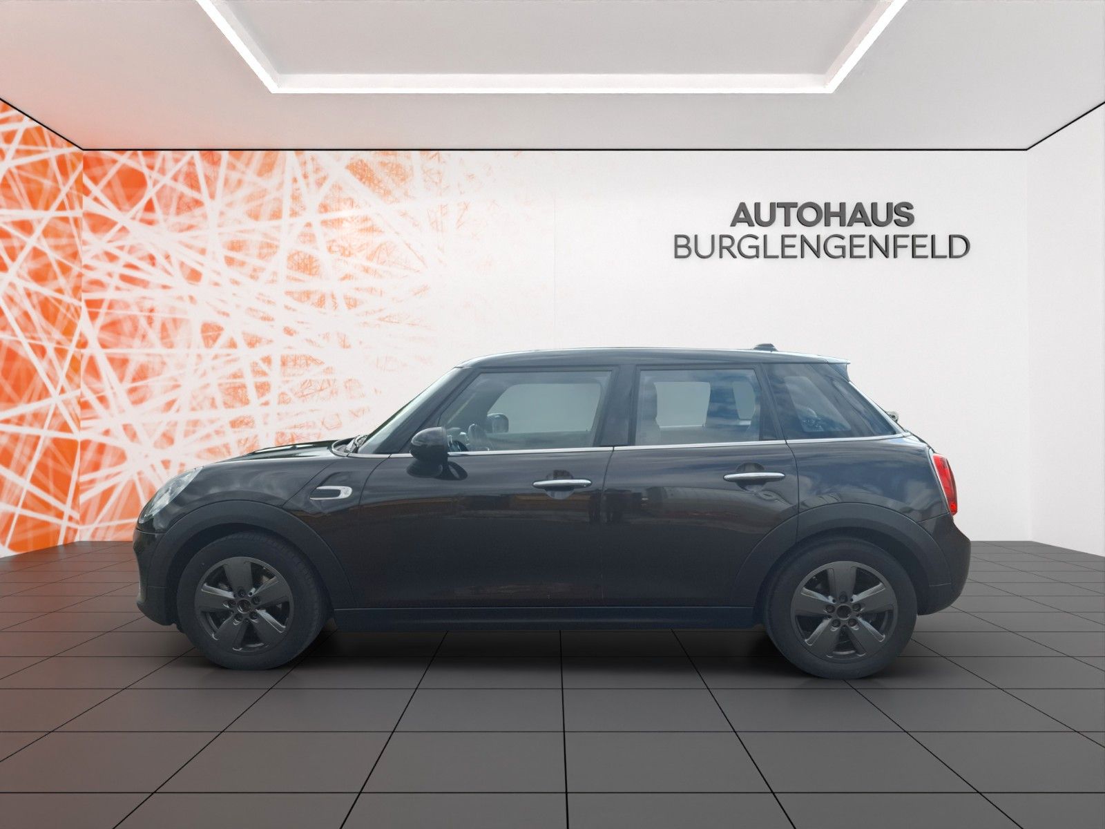 Fahrzeugabbildung MINI 5-trg.  ! NAVI ! SHZ ! PDC !