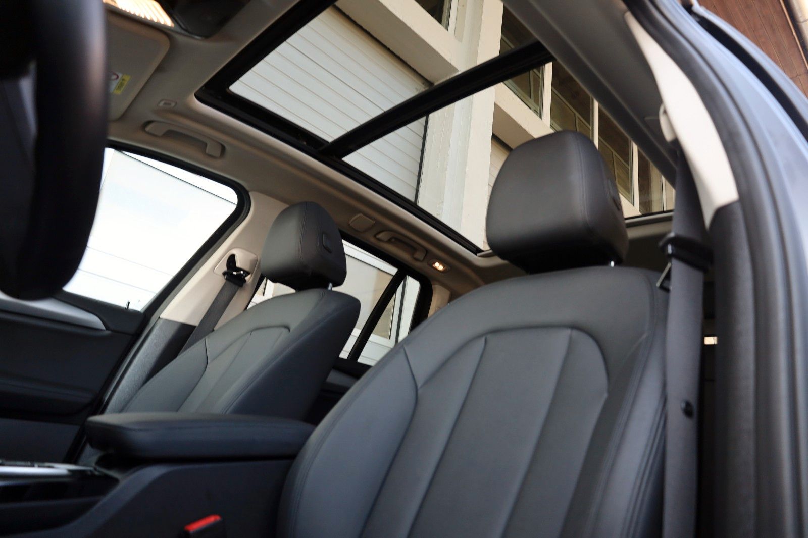 Fahrzeugabbildung BMW X3 xDrive 30e Advantage,Leder,Navi,Kamera,PanoD.