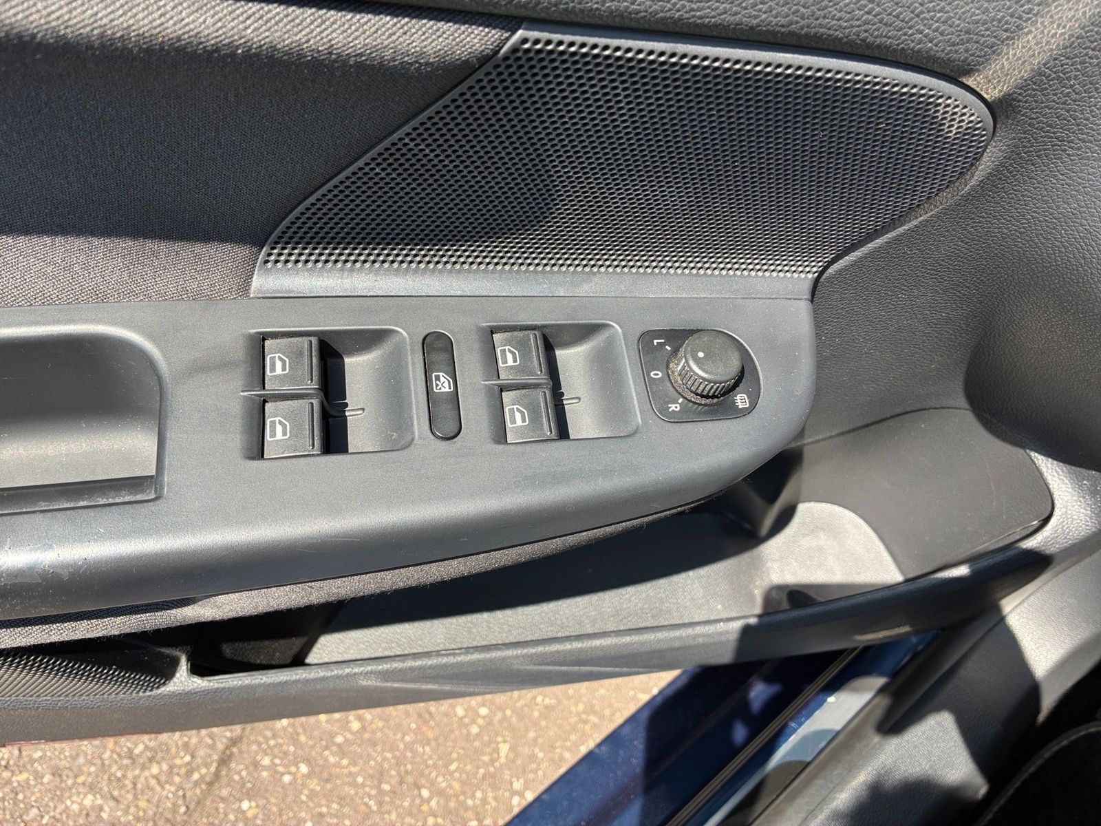 Fahrzeugabbildung Volkswagen Golf VI Variant 1.4 TSI Match SHZ,StHz,Klimaaut.