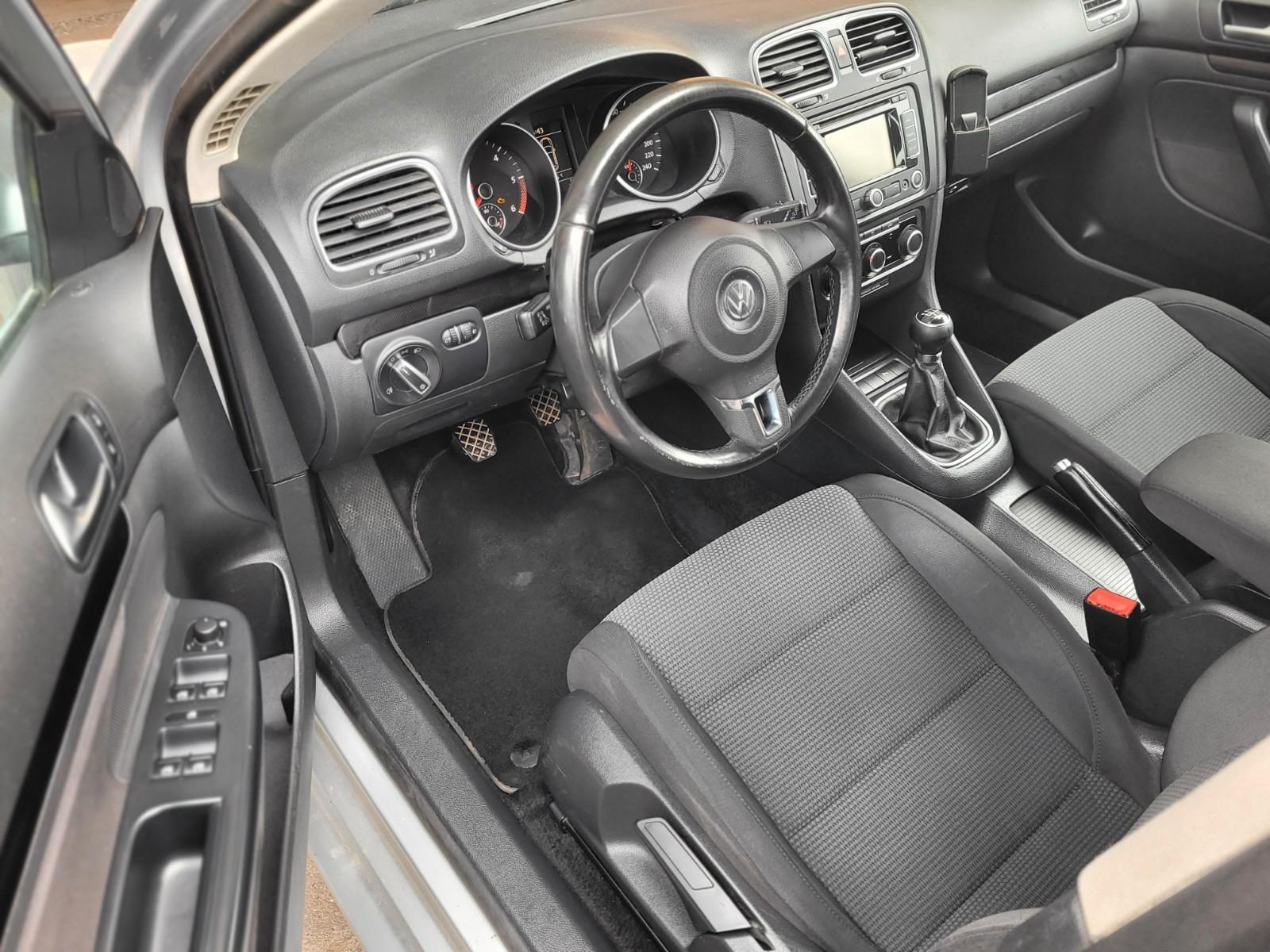Volkswagen Golf 2011 — photo 15