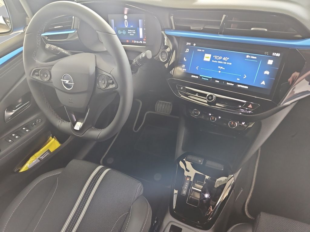 Fahrzeugabbildung Opel Corsa Electric YES