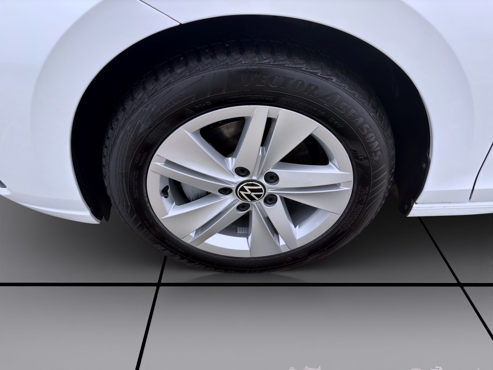 Volkswagen Golf - Bild 9
