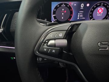 Fahrzeugverkauf 15 Skoda Kodiaq 2.0 TDI 142 kW 4x4 Sel. AHK Navi 19 Zoll