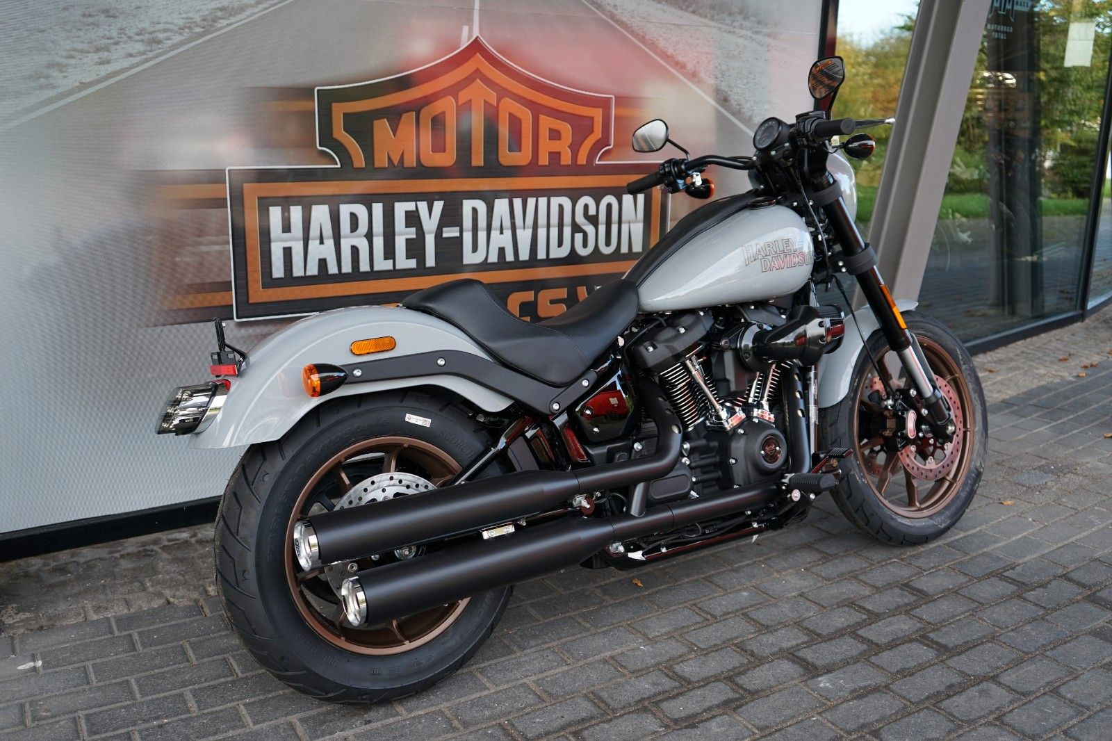 Fahrzeugabbildung Harley-Davidson Softail Low Rider S FXLRS Neu Sofort Verfügbar