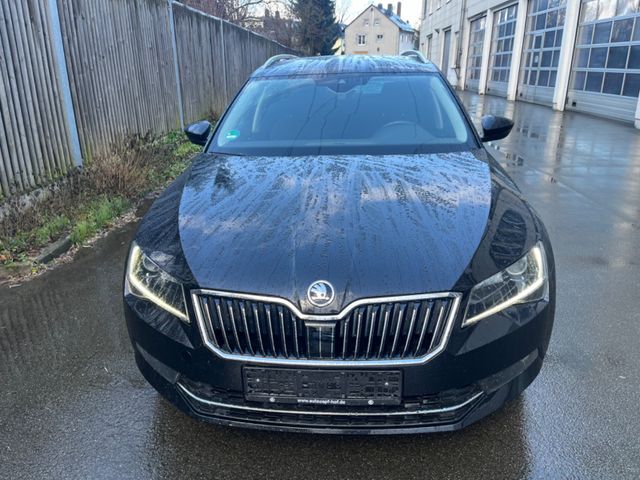 Skoda Superb Combi Style 2.0