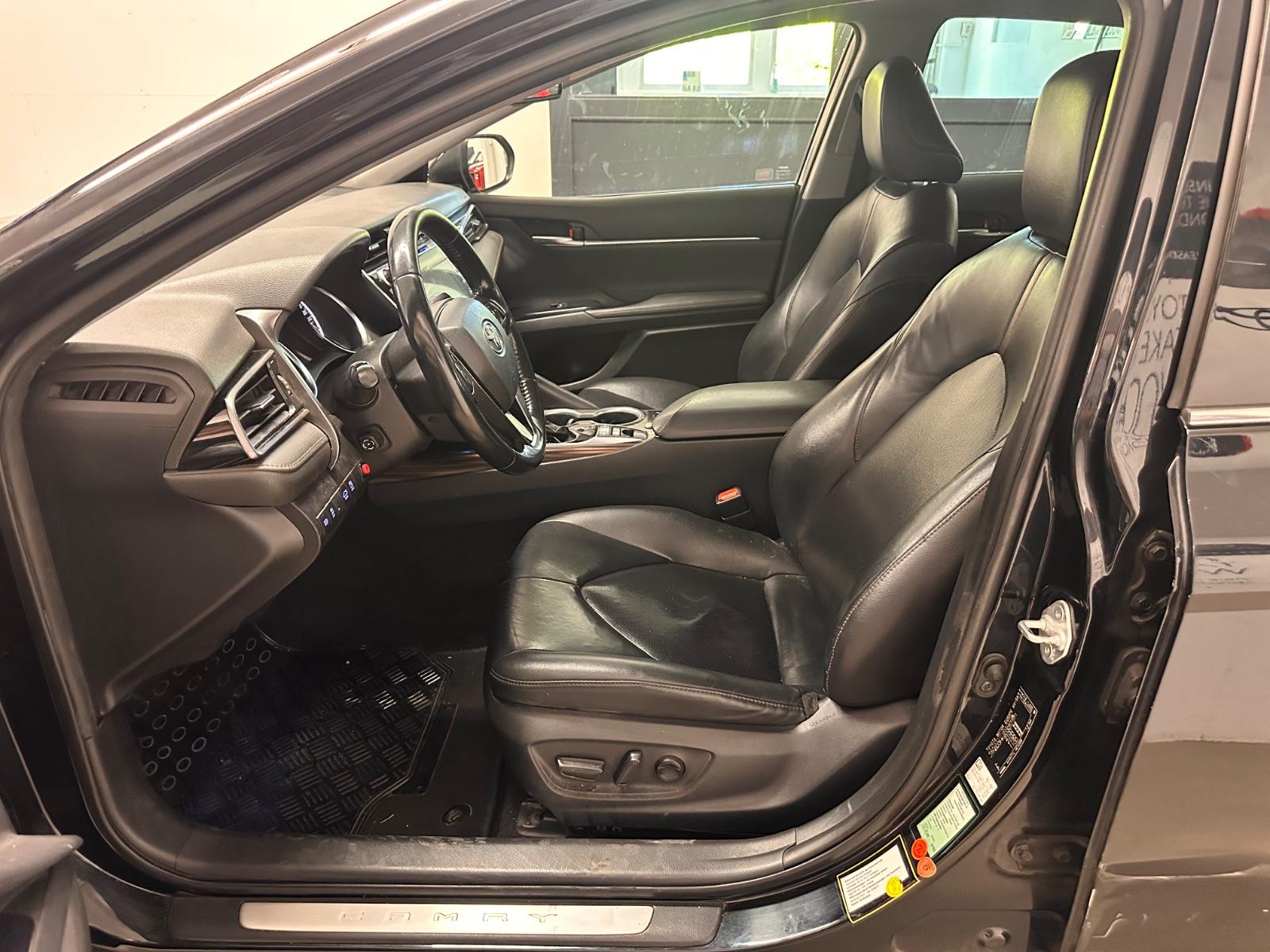Toyota Camry Hybrid Executive