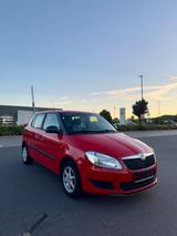 Skoda Fabia II (Facelift 2010) - 60 PS - T... - Skoda Fabia: 60 Ps