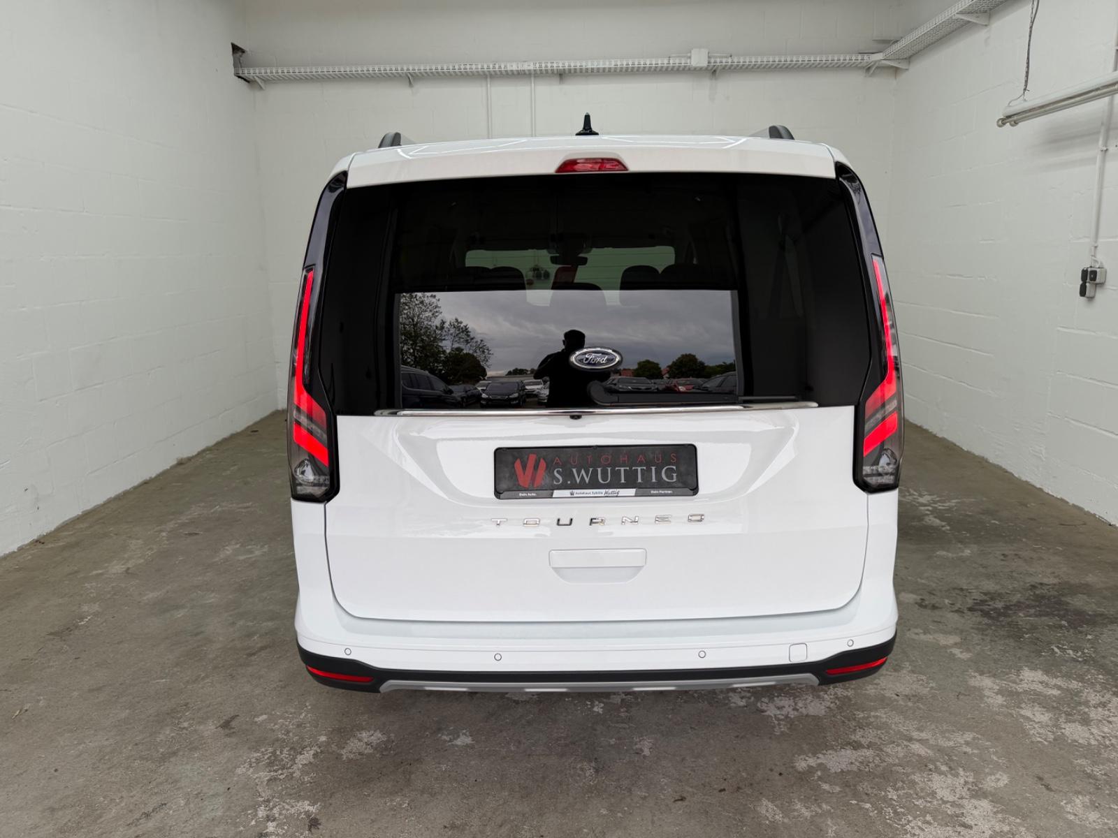 Ford Grand Tourneo Connect Active Crossover-Body Kit, миниатюра 10