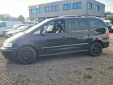Volkswagen Sharan 2.0 TDI Special 7 Sitze Klima Navi - VW Sharan Gebrauchtwagen in Bremen