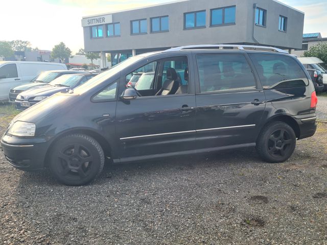 Volkswagen Sharan 2.0 TDI Special 7 Sitze Klima Navi