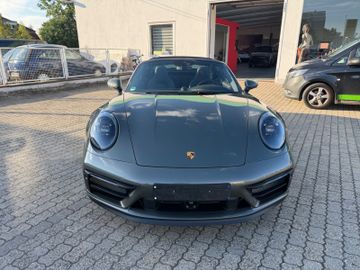 Porsche 992 - 4