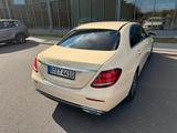 Mercedes-Benz E 200 d Autom. - - Mercedes-Benz E 200: Taxi