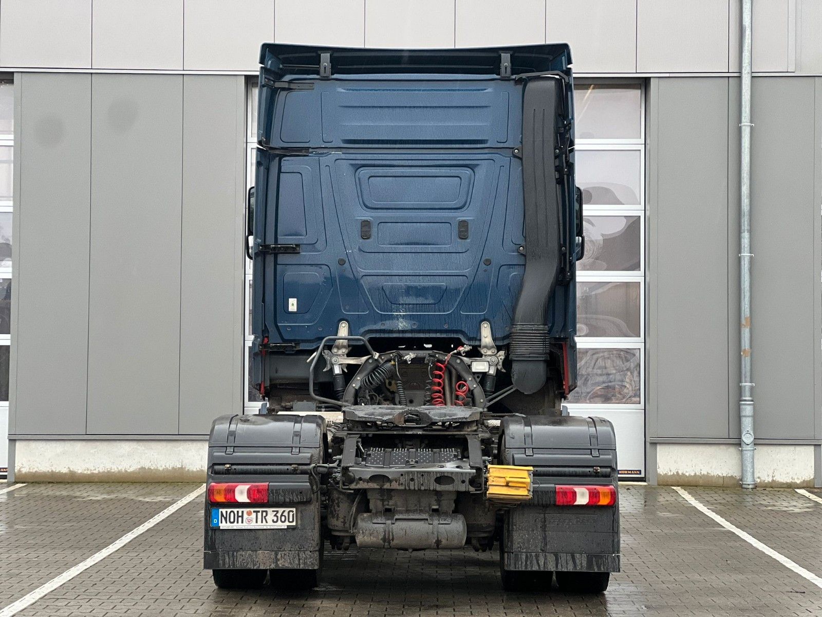 Fahrzeugabbildung Mercedes-Benz Actros 1846 SZM 4x2 Standklima  Retarder
