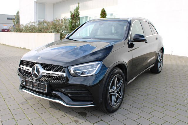 Mercedes-Benz GLC 200 d 4MATIC AMG LED NAVI AMBIENTE PANO AHK