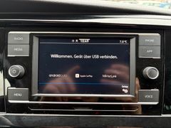 Fahrzeugabbildung Volkswagen T6.1 Multivan Comfortl. 2.0 TDI DSG -APP*AHK*3xK