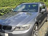 BMW 320d Touring Sport Ed. 1.Hd. Pano Leder Navi AHK - BMW 320 aus 2011: 320d