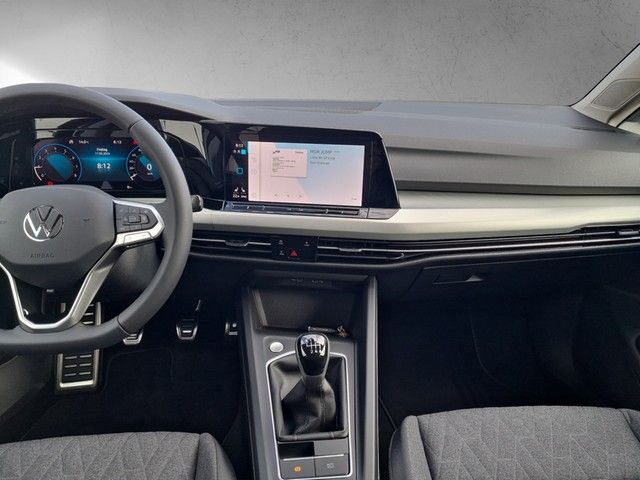Fahrzeugabbildung Volkswagen Golf VIII TSI Move Kamera Navi LED VC