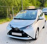 Toyota Aygo (X) 1,0-l-VVT-i x-play touch x-play touch - Toyota Aygo (X): Von Privat