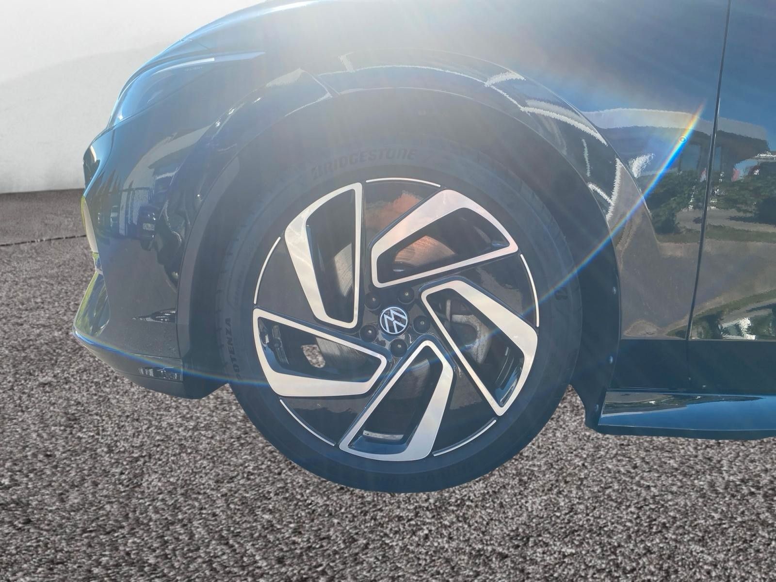 Fahrzeugabbildung Volkswagen ID.7 Tourer Pro S AHZV Harman/Kardon