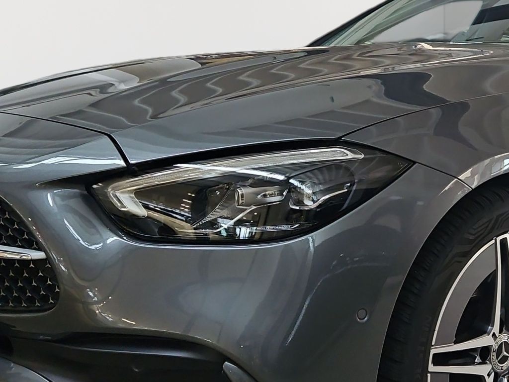 Fahrzeugabbildung Mercedes-Benz C 180 T AMG AHK Totwi. LED SHZ KAM Sport Ambie.