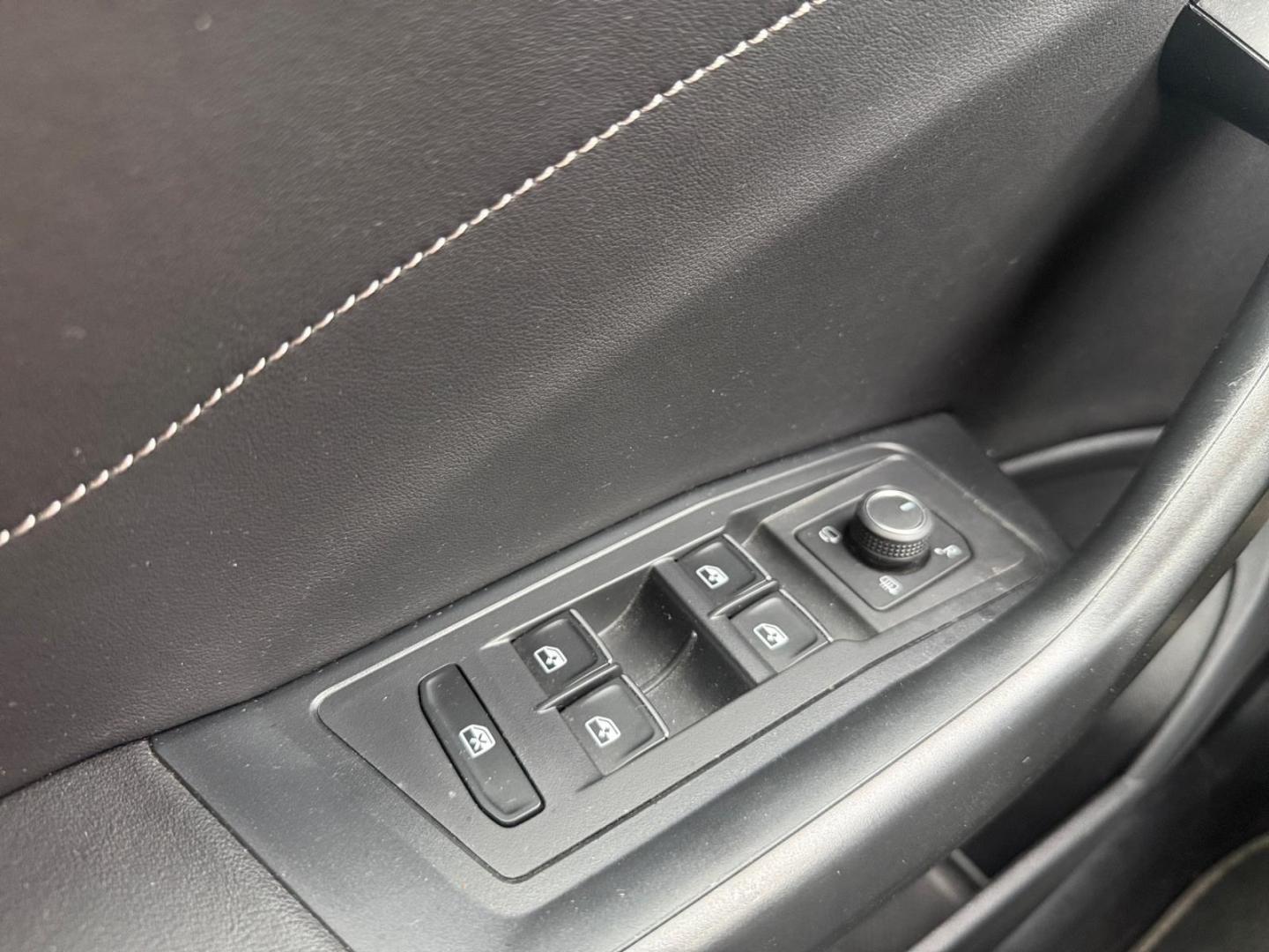 Volkswagen T-Roc R-Line 2.0 TDI AHK-abnehmbar Navi, миниатюра 26