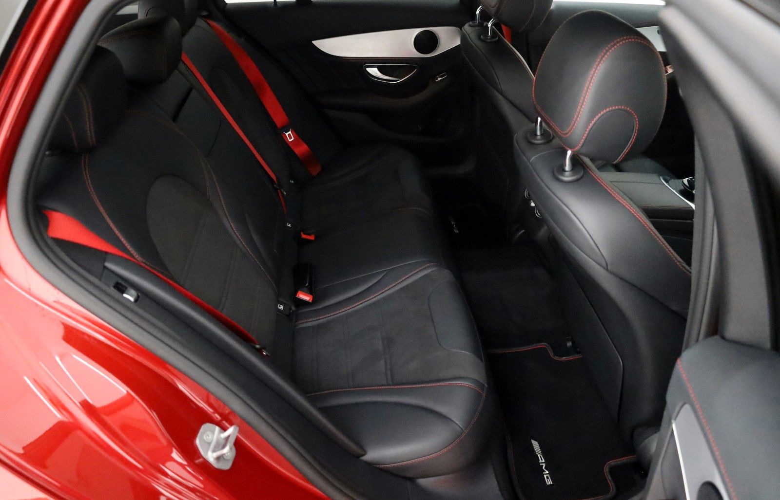 Fahrzeugabbildung Mercedes-Benz C 43 AMG 4M,ACC,Standhzg.,Panorama,Sport-Auspuff