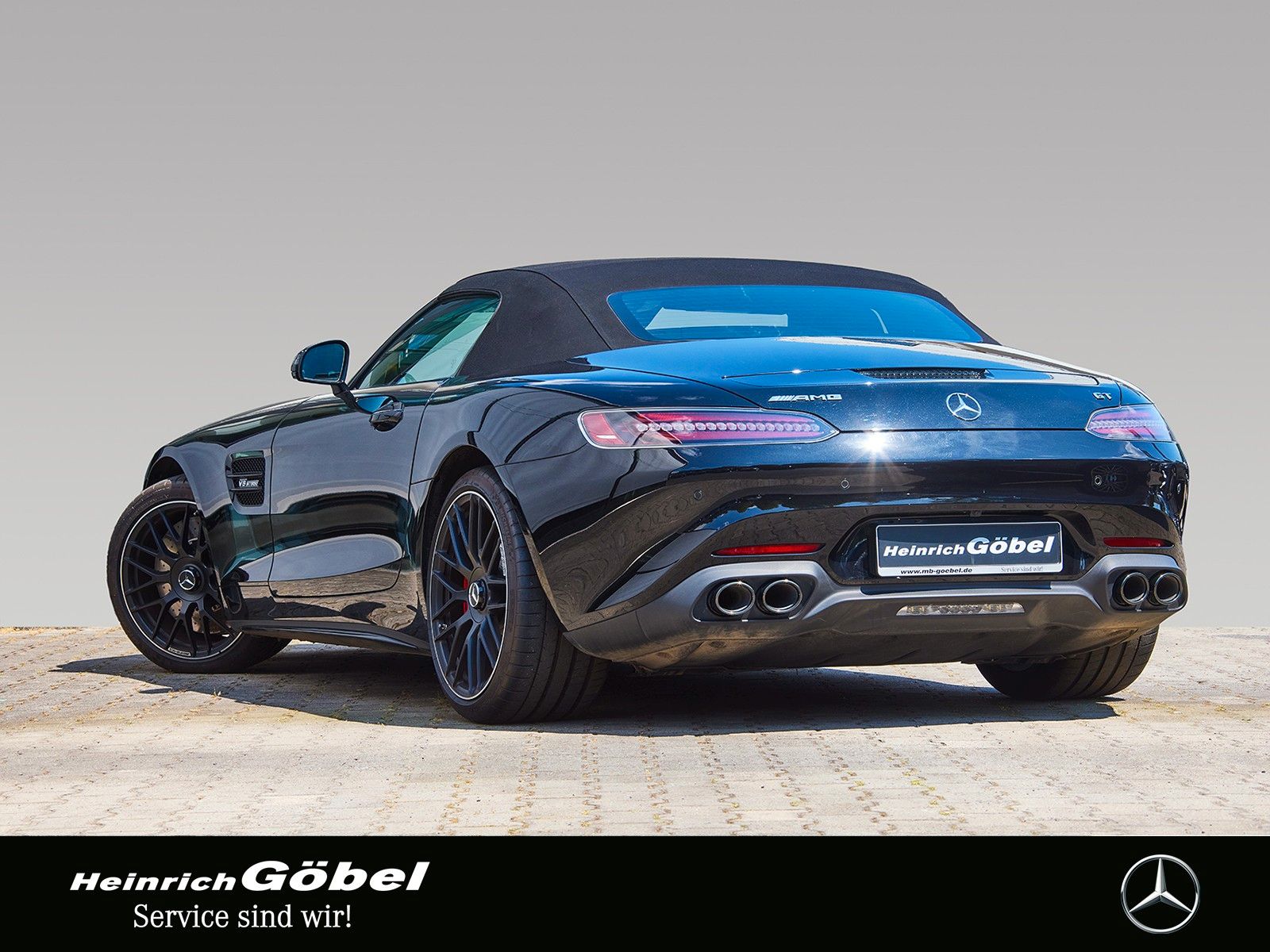 Fahrzeugabbildung Mercedes-Benz AMG GT Roadster