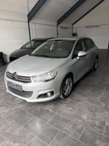 Citroën C4 Lim. Exclusive - Citroën C4: Exclusive