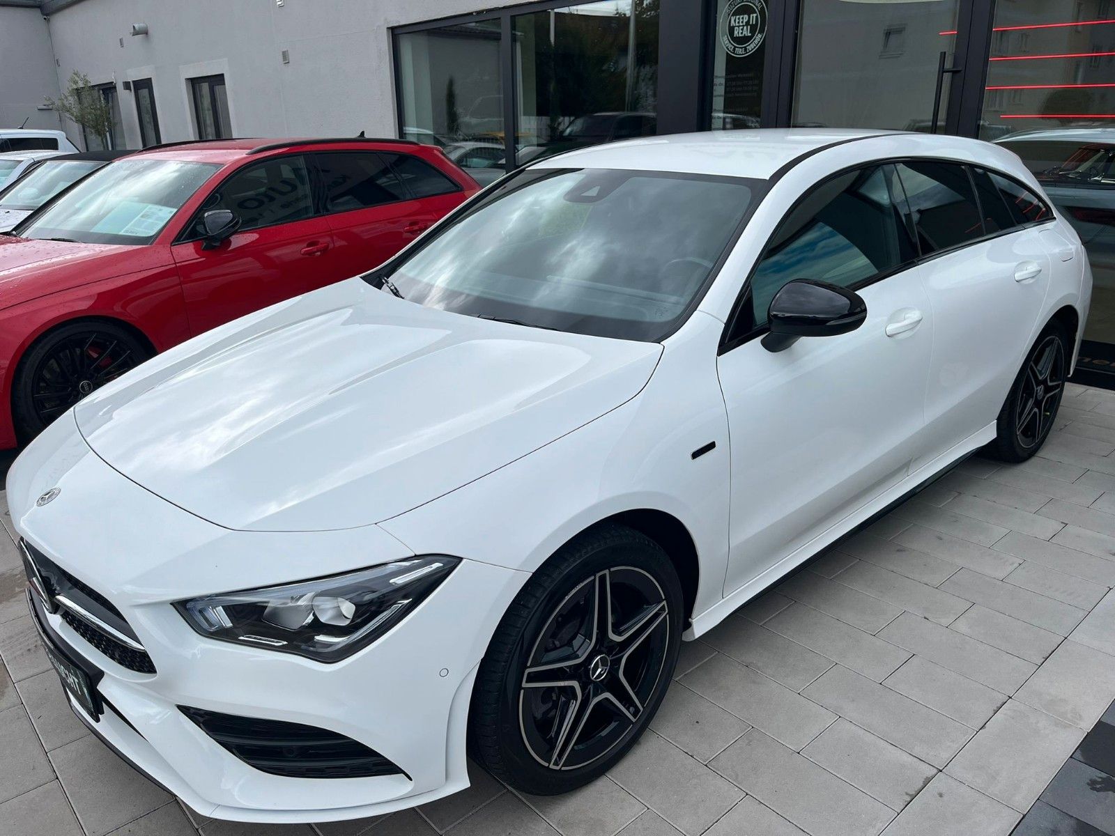 Fahrzeugabbildung Mercedes-Benz CLA 250e Shooting Brake Edition 2020*Night*LED*