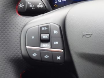 Bild 19 Ford Kuga ST Line NAVI,SHZ v u. h, beheiz. Lenkrad