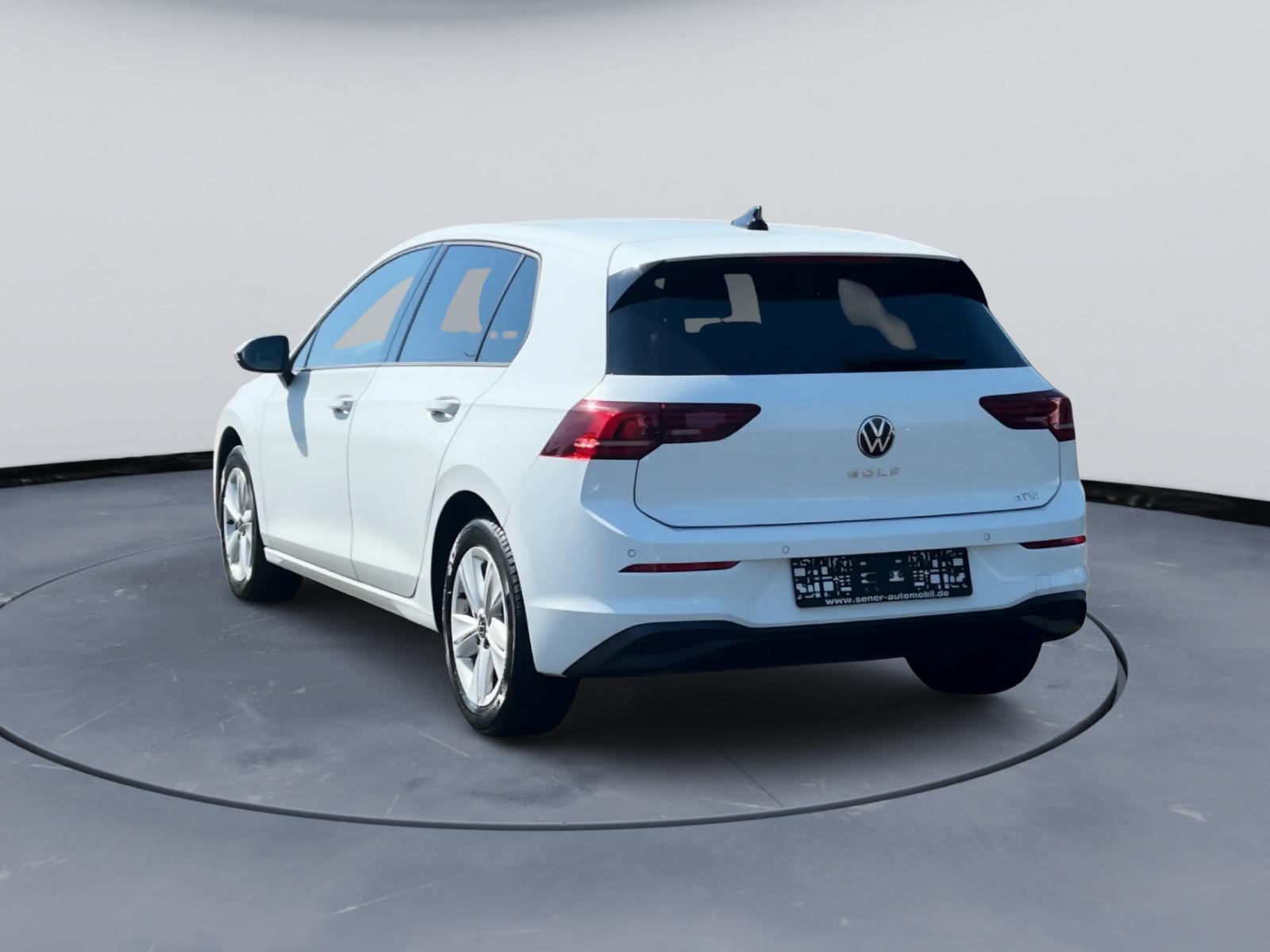 Volkswagen Golf VIII Lim. Life 1.5 eTSI DSG -NAVI -PDC -LED, миниатюра 4