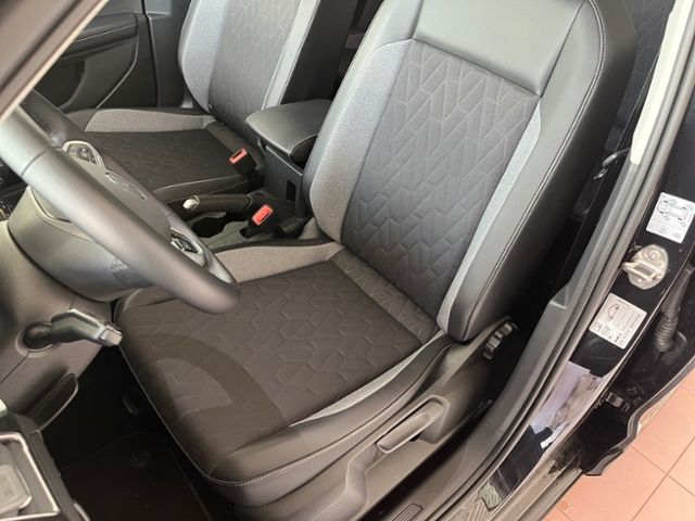 Fahrzeugabbildung Volkswagen T-Cross 1.0 TSI GOAL GJR APP-CONNECT SHZ